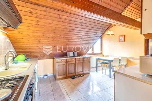 Thumbnail 6360751 - 3