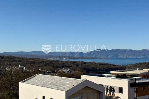 Thumbnail 6360753 - 3