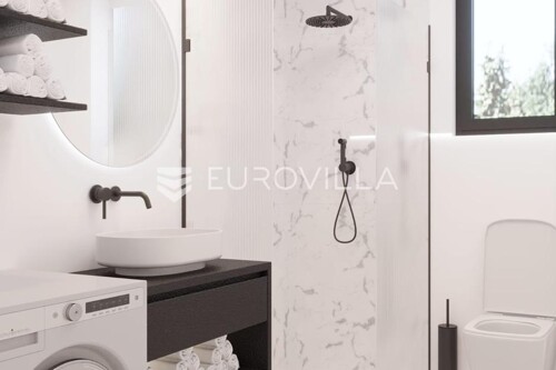 Thumbnail 6360757 - 9