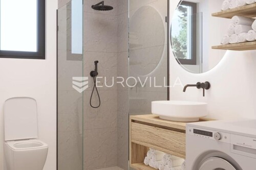 Thumbnail 6360757 - 8