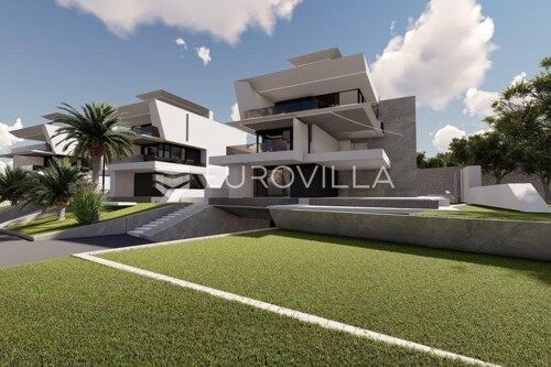 Thumbnail 6360769 - 6