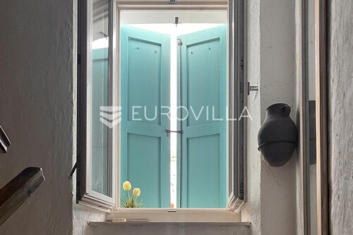 Thumbnail 6360772 - 77