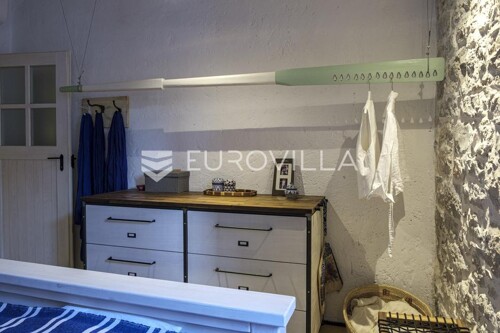 Thumbnail 6360772 - 27