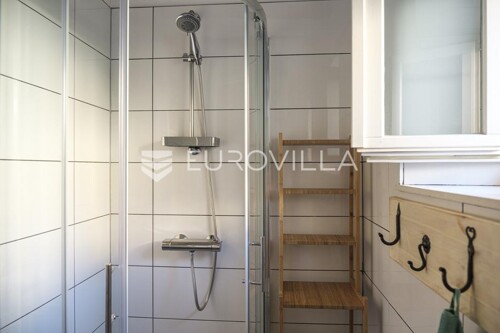 Thumbnail 6360772 - 59