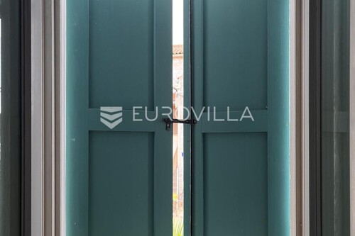 Thumbnail 6360772 - 78