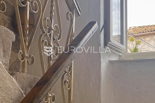 Thumbnail 6360772 - 81