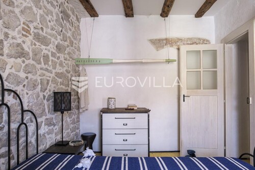 Thumbnail 6360772 - 35