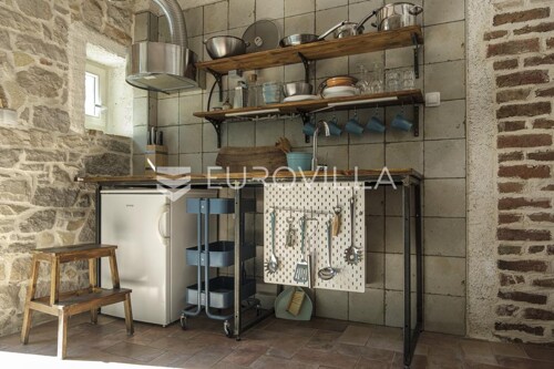 Thumbnail 6360772 - 43