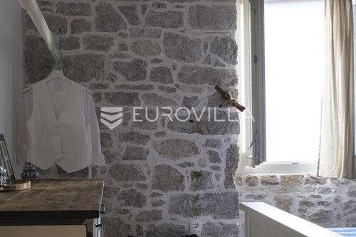 Thumbnail 6360772 - 20