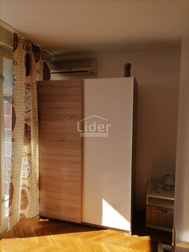 Thumbnail 6360790 - 3