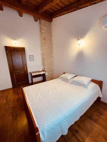 Thumbnail 6360795 - 17