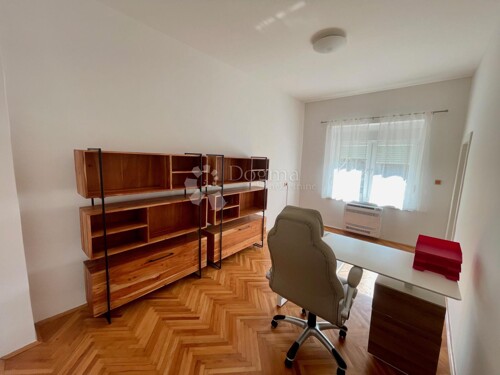 Thumbnail 6360802 - 12