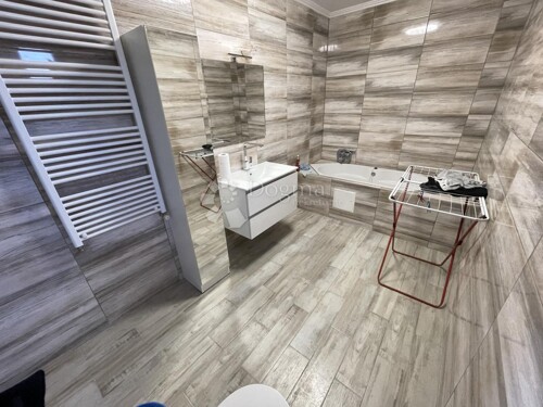 Thumbnail 6360803 - 15