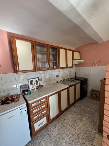 Thumbnail 6360804 - 6