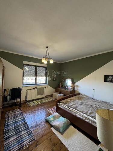 Thumbnail 6360804 - 10