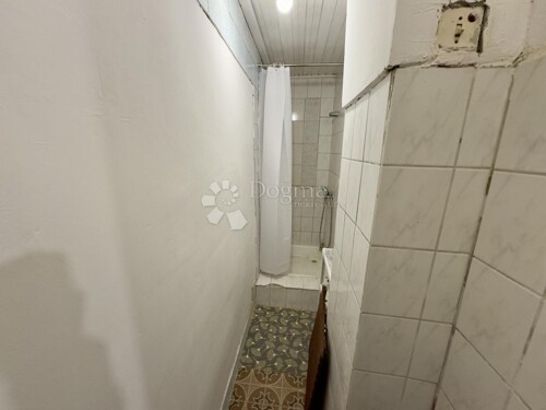 Thumbnail 6360805 - 10