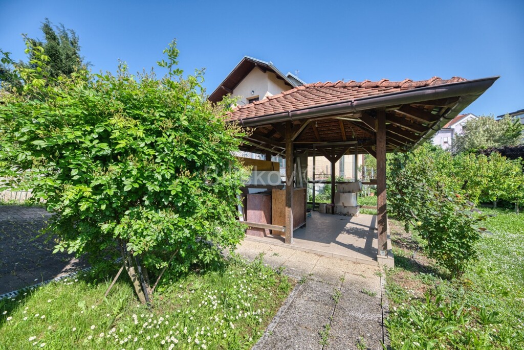 Image 6360842 - 3