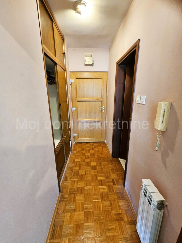 Image 6360843 - 8