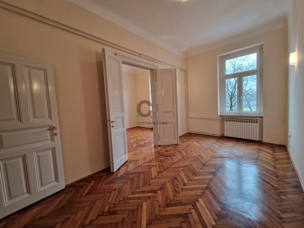 Image 6360844 - 7