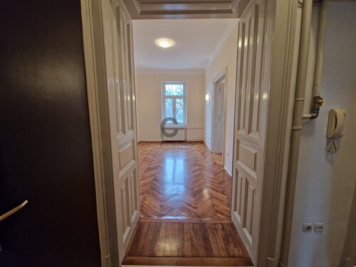 Thumbnail 6360845 - 5