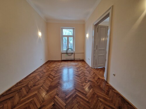 Zagreb, Centar, trosoban stan, 68 m2