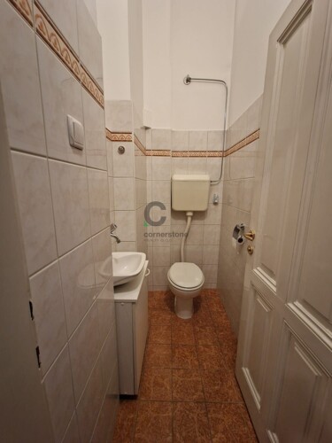 Thumbnail 6360846 - 10