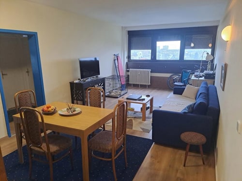 Bez provizije:najam:Zagreb-Vrbik,2-sob. stan56m2,blizina svih sadržaja