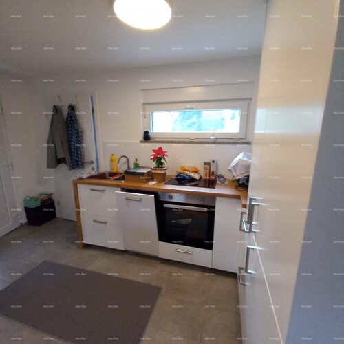 Thumbnail 6360852 - 12