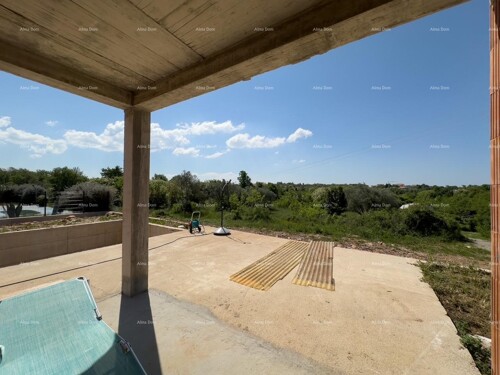 Thumbnail 6360857 - 13