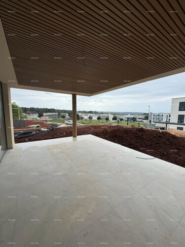 Thumbnail 6360860 - 16