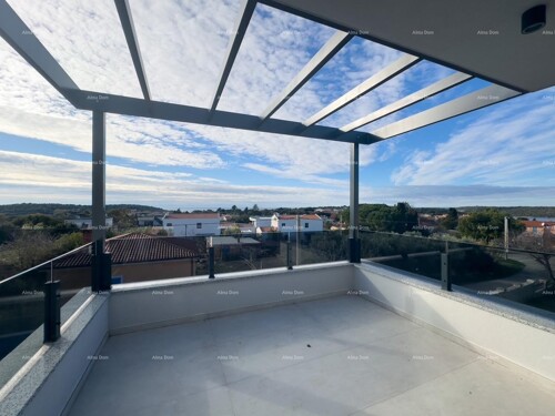 Stan Prodajemo stan u novoj zgradi u Banjolama.