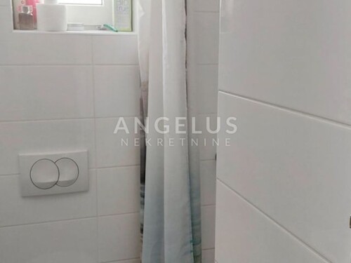 Thumbnail 6360876 - 9