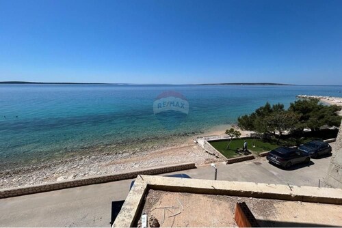 Thumbnail 6360887 - 5