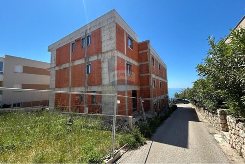 Thumbnail 6360887 - 14