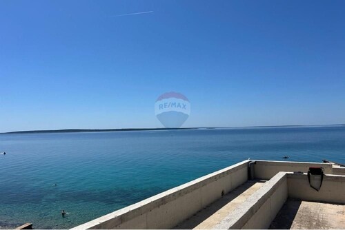 Thumbnail 6360887 - 16