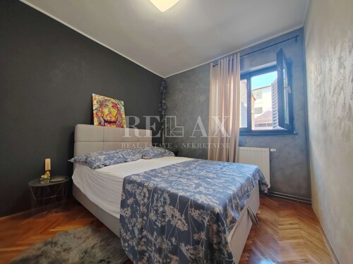 Thumbnail 6360958 - 10