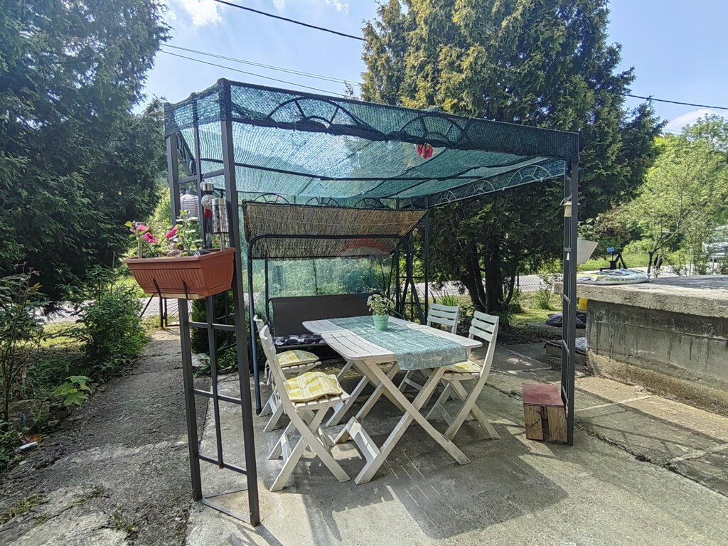 Image 12