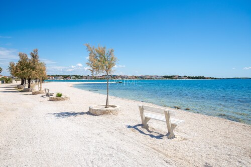 VIR-PREZIDA, ekskluzivna novogradnja, 52 m2, 200 metara od mora i plaže!