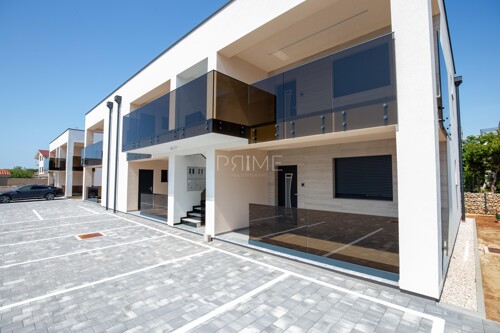 VIR-PREZIDA, ekskluzivna novogradnja, 52 m2, 200 metara od mora i plaže!