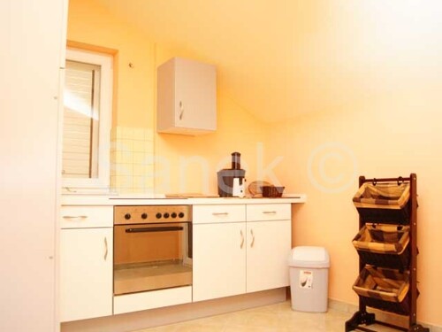 Četverosoban apartman-Novalja