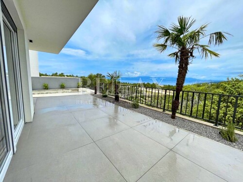 Kraljevica, Šmrika - Villa sa bazenom i pogledom na more